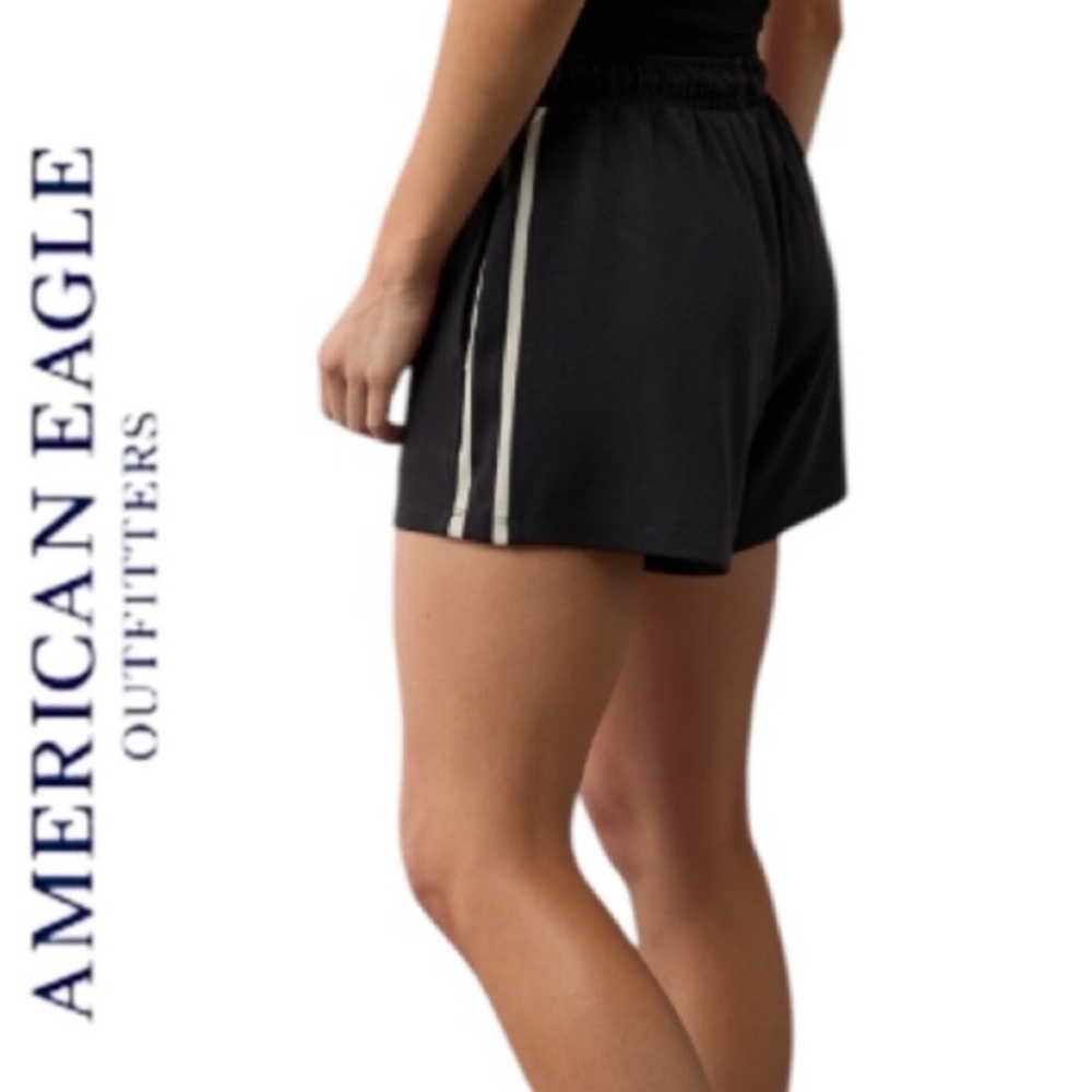 AMERICAN EAGLE OUTFITTERS➕High Waisted Sporty Sweat Short NWT
